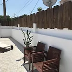 Azenhas Do Mar Roadside House