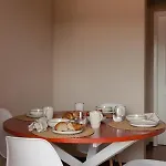Azenhas Do Mar Roadside House Дом отдыха *