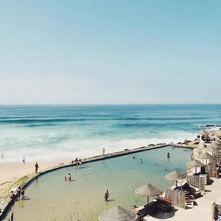 Azenhas Do Mar Roadside House