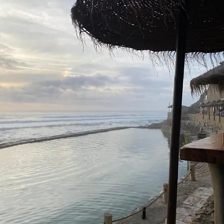 Casa de Férias Azenhas Do Mar Roadside House *